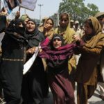 india-kashmir-protest-women